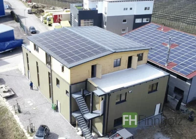 Indus­trie­halle mit Wohnung in Bodman-Ludwigshafen